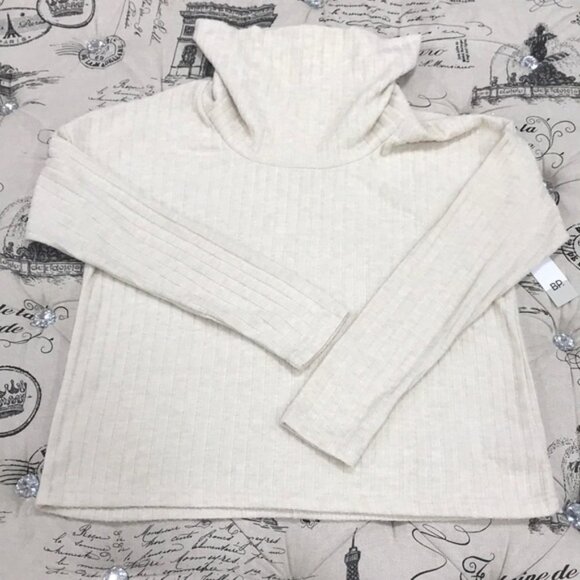 BP. Cozy Ribbed Turtleneck Top - Picture 5 of 8